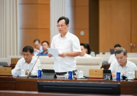 Tiếp thu nhiều nội dung quan trọng về việc thành lập Tòa án chuyên biệt thuộc Trung tâm tài chính quốc tế