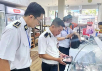 Bình Dương kiểm tra đột xuất các cửa hàng của Công ty C.P. Việt Nam